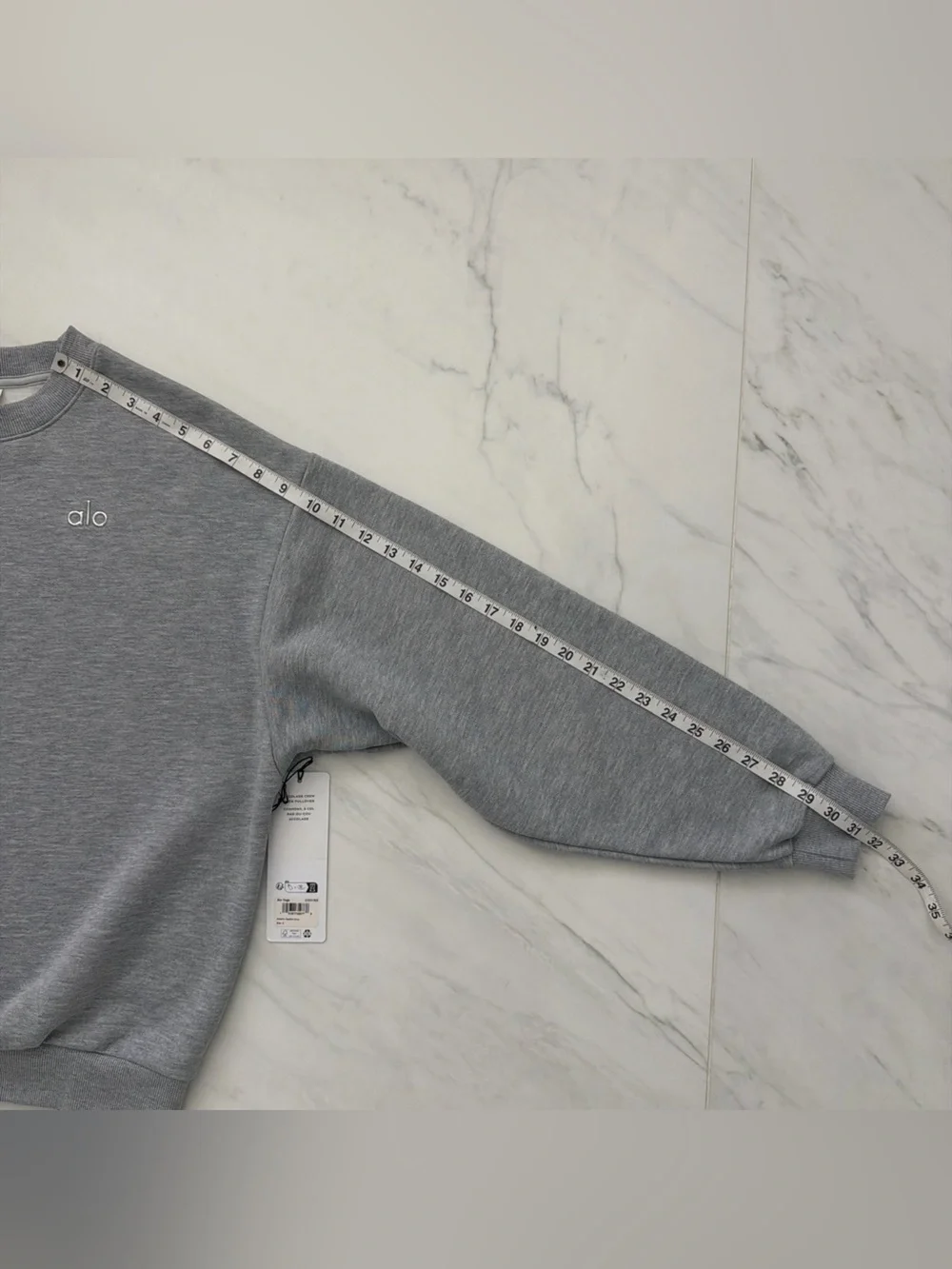 NEW Alo Accolade Pullover Crewneck Sweatshirt Size Small Athletic Heather Grey